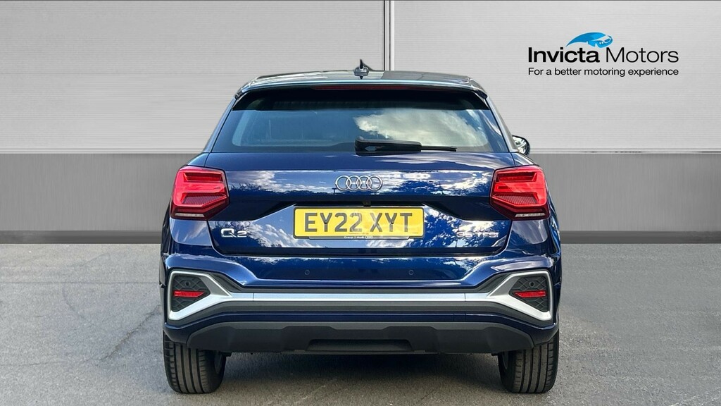 Audi Q2 S Line Blue #4