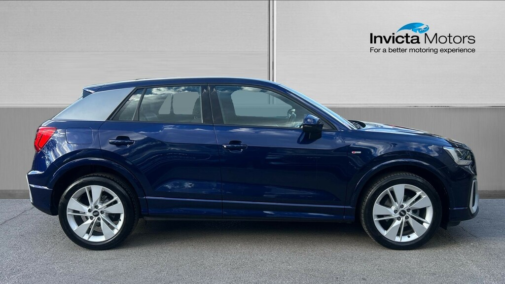 Audi Q2 S Line Blue #2