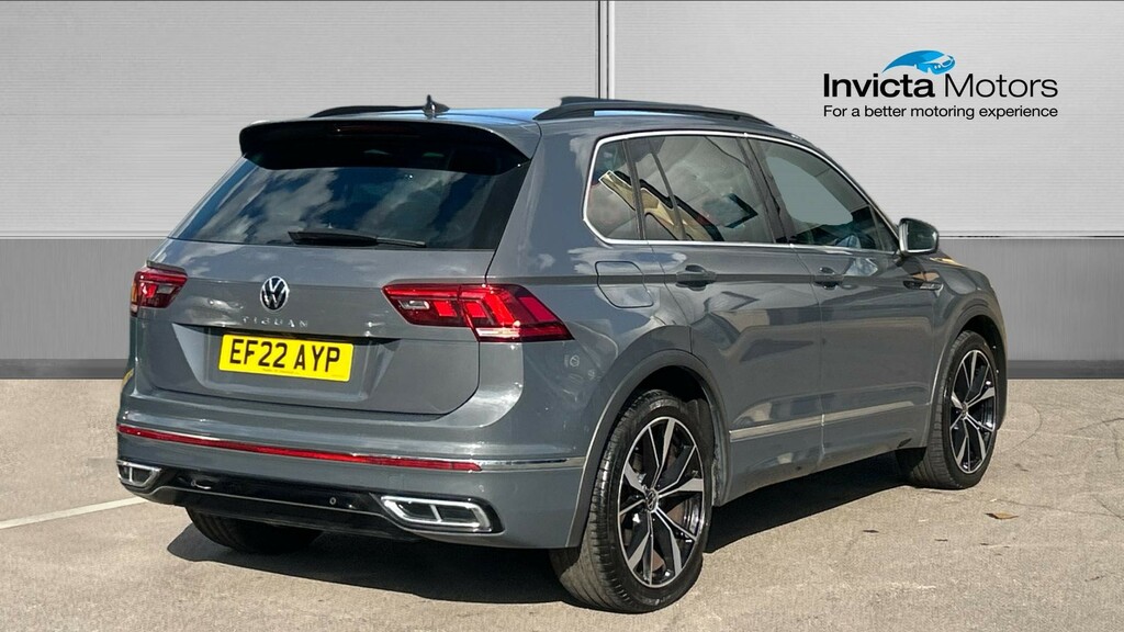 Volkswagen Tiguan R-line EF22AYP Grey #3