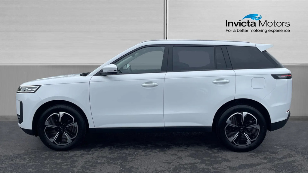 JAECOO 5 Petrol Luxury White #5