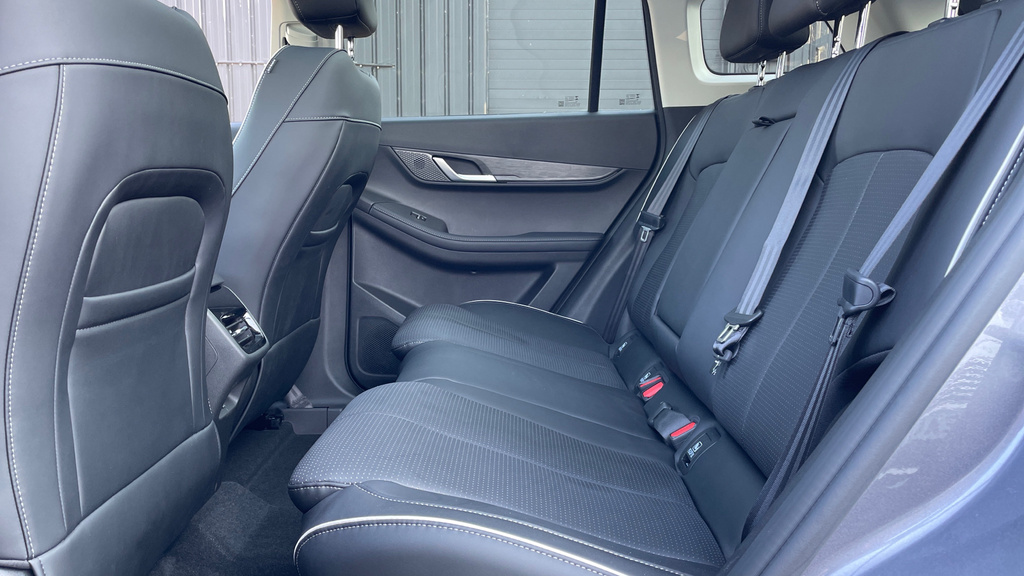 JAECOO 5 1.6T Luxury Suv Dct White #13