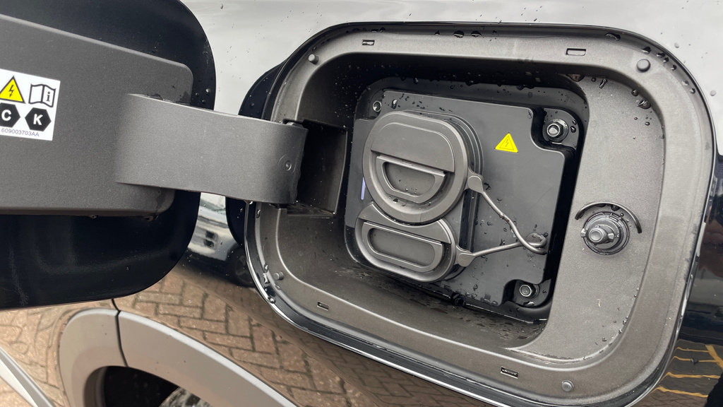 Omoda 9 1.5T Shs 34.46Kwh Noble Suv Plug-in Hyb Grey #19