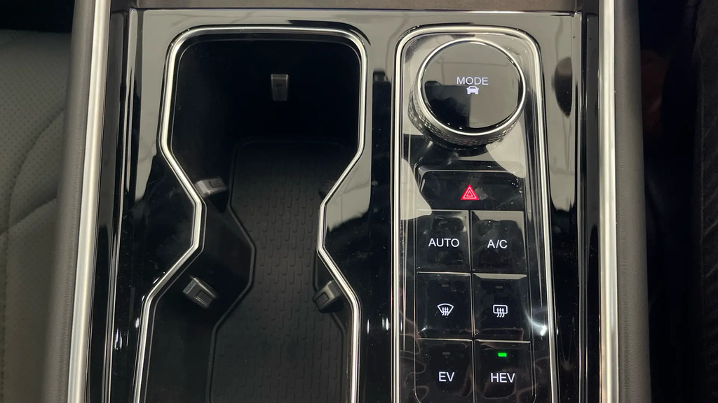 Chery Tiggo 9 1.5T 34.46Kwh Summit Suv Plug-in Hybrid White #28