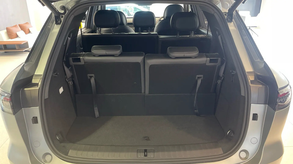 Chery Tiggo 9 1.5T 34.46Kwh Summit Suv Plug-in Hybrid White #11