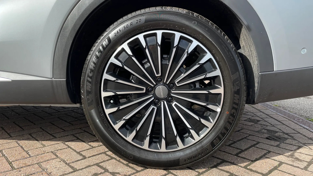 Omoda 9 1.5T Shs 34.46Kwh Noble Suv Plug In Hyb Black #12