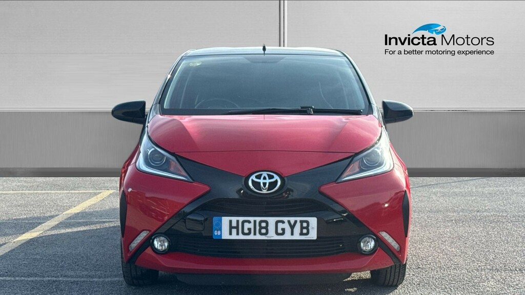 Toyota Aygo X -Cite 4 Red #6