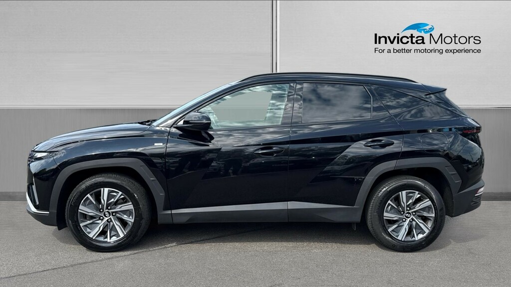 Hyundai Tucson Se Connect Black #6