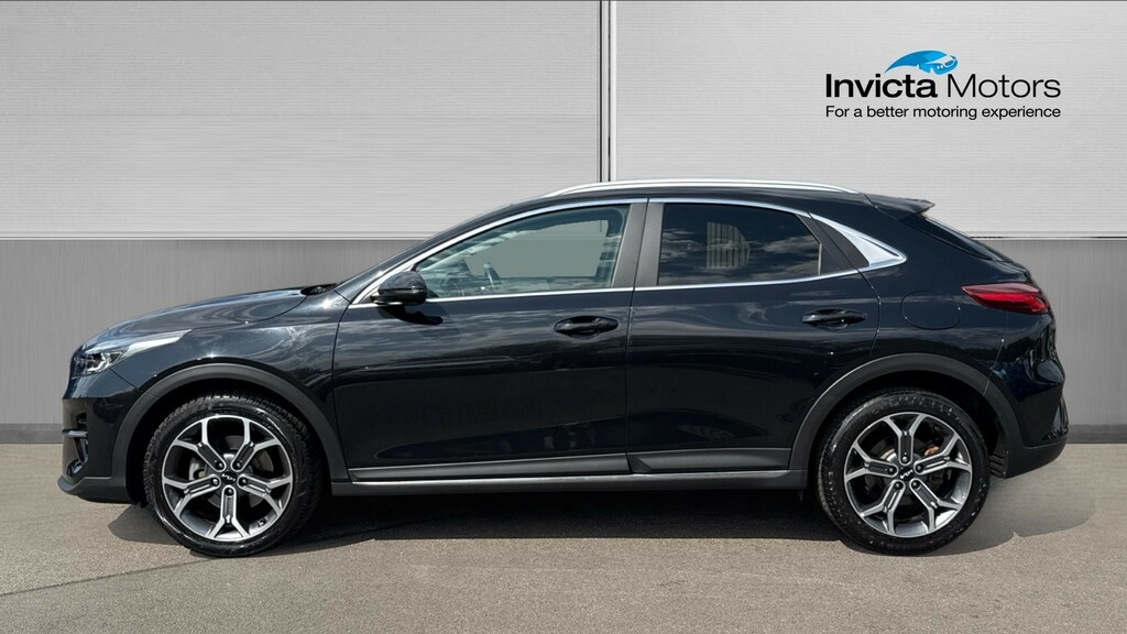 Kia Xceed 3 Black #4