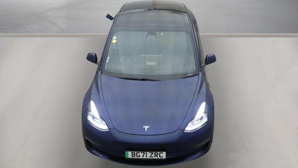 Tesla Model 3 Saloon Blue #2