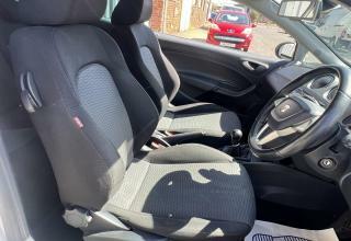 Seat Ibiza 1.4 Se Hatchback Euro 5 85 Ps Red #13