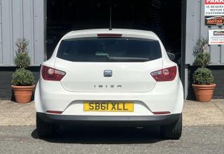 Seat Ibiza 1.4 Se Hatchback Euro 5 85 Ps Red #4