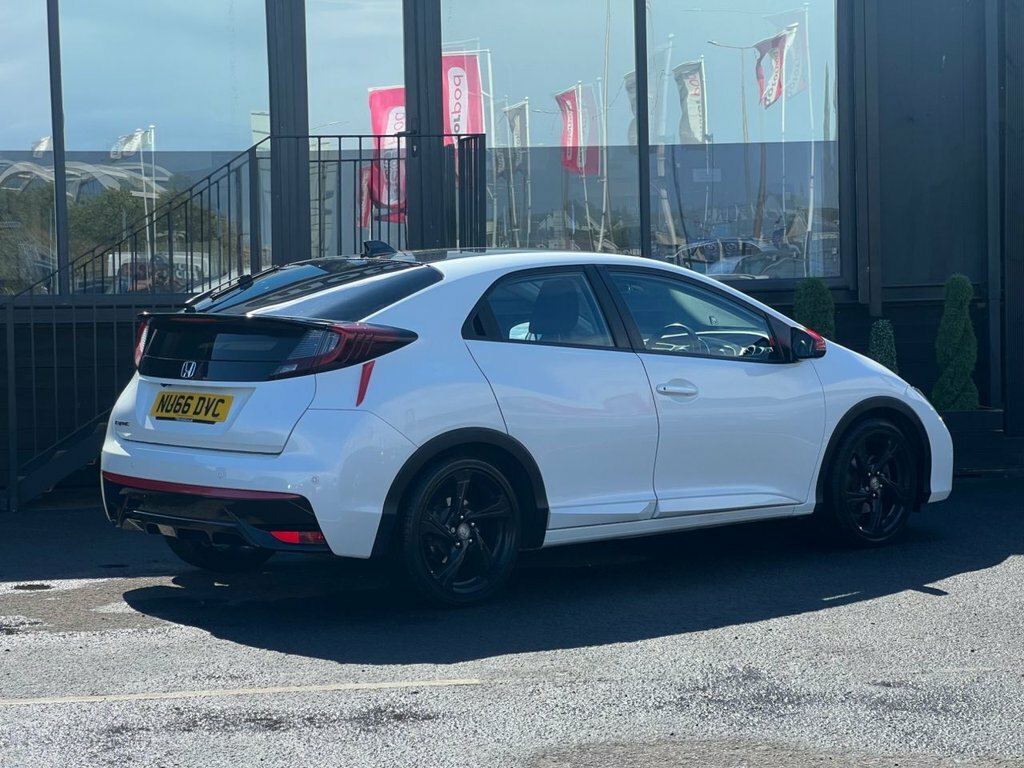 Honda Civic 1.8L Se Plus NU66DVC White #4