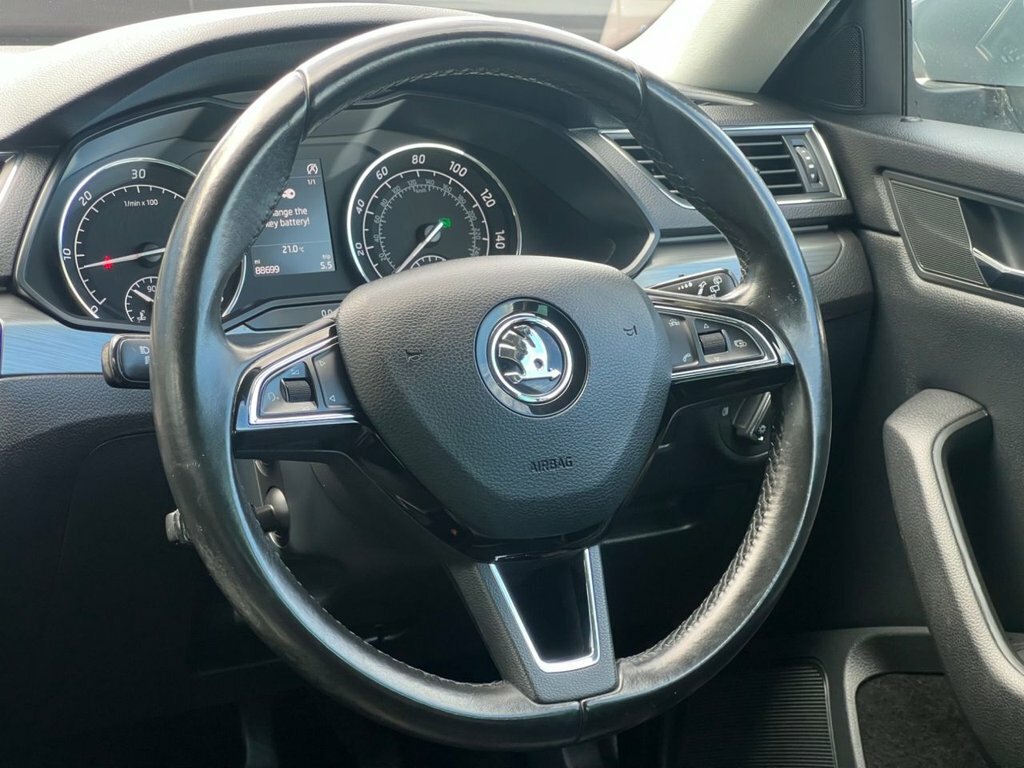 Skoda Superb 2.0 Tdi Cr 190 Laurin Klement Dsg Green #17