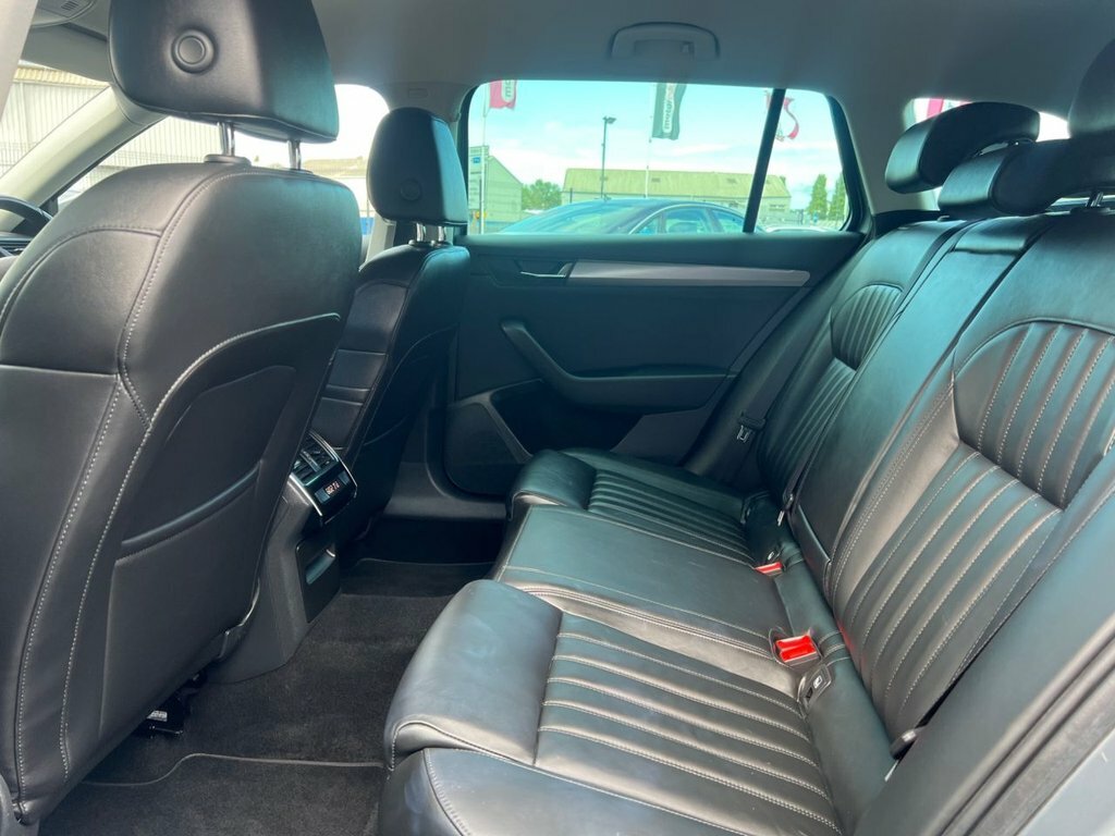 Skoda Superb 2.0 Tdi Cr 190 Laurin Klement Dsg Green #13
