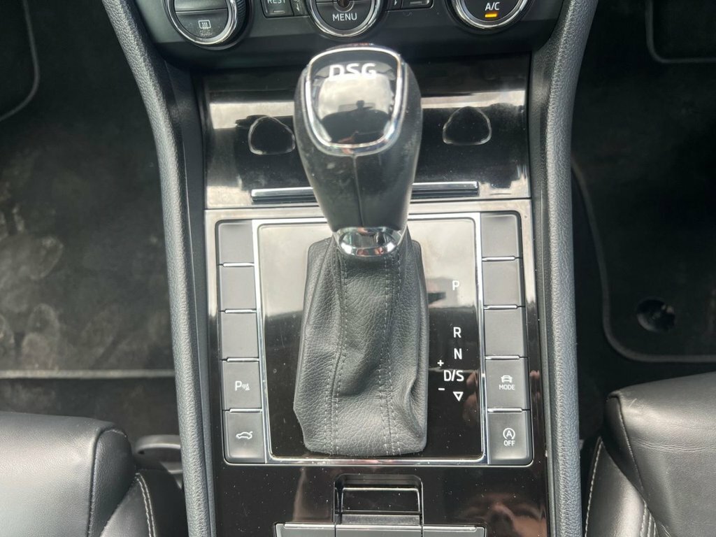 Skoda Superb 2.0 Tdi Cr 190 Laurin Klement Dsg Green #30