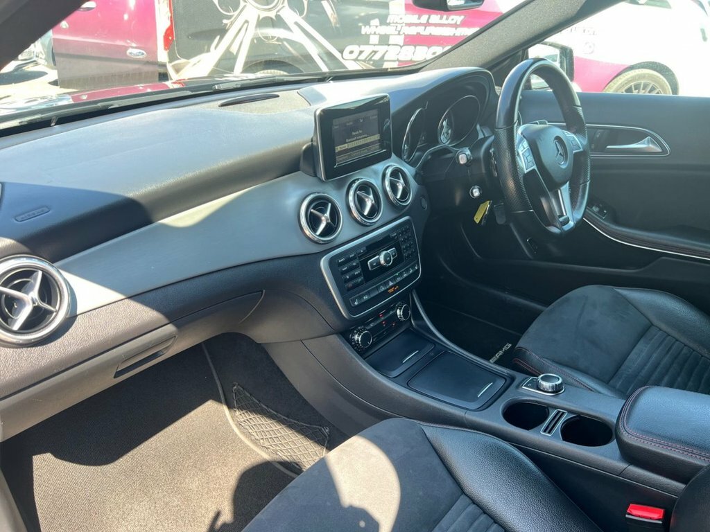 Mercedes-Benz GLA Class Mercedes-benz Gla 250 4Matic Sport Premi Silver #14