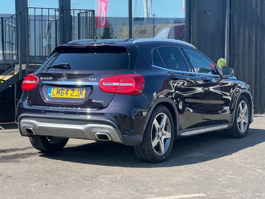 Mercedes-Benz GLA Class 2.1L Amg Line Purple #4