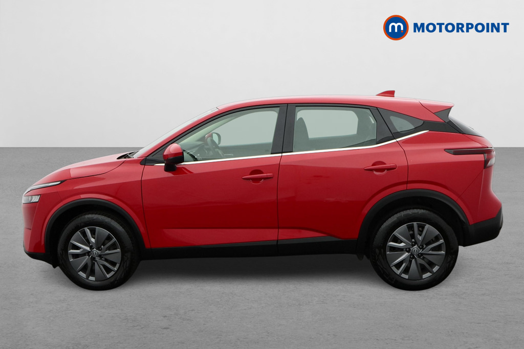 Nissan Qashqai 1.3 Dig-t Mh Visia Red #4