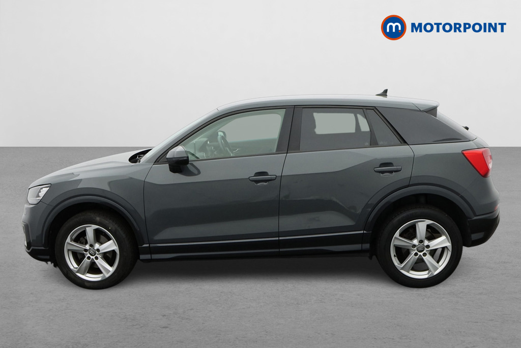 Audi Q2 30 Tdi Sport Grey #4