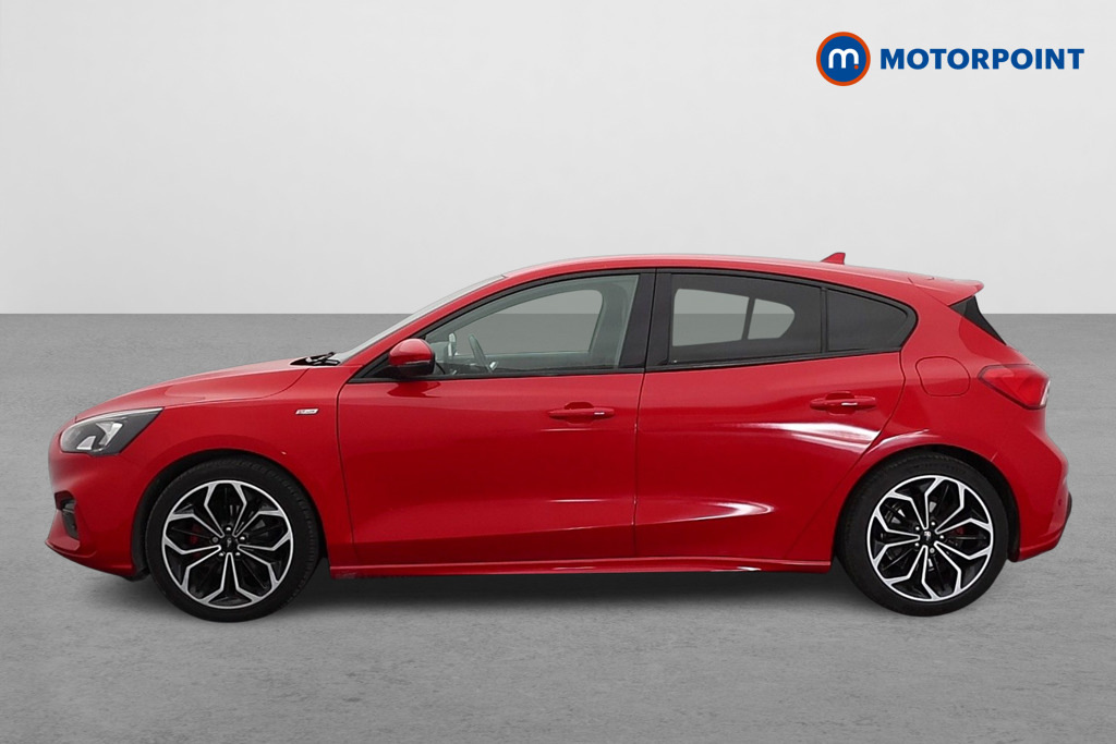 Ford Focus 1.5 Ecoboost 182 St-line X Red #4