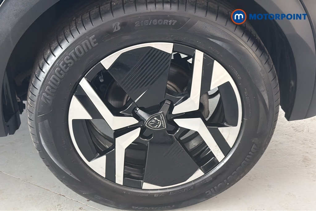 Peugeot e-2008 100Kw Gt 50Kwh Black #33
