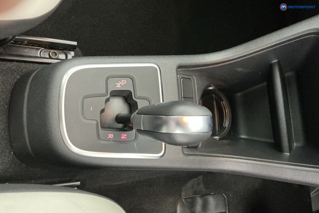 Volkswagen Up Move Up Euro 6 Red #17