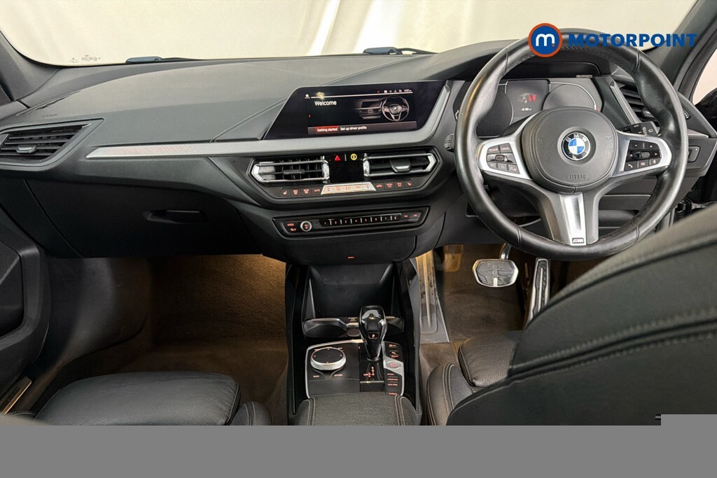BMW 1 Series M Sport White #9