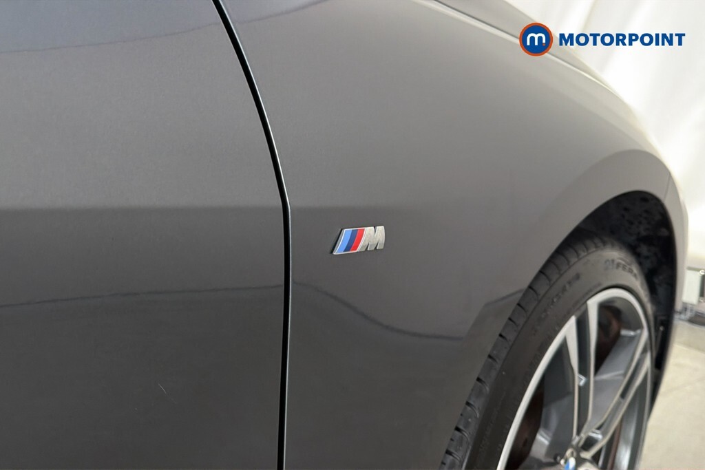 BMW 1 Series M Sport White #36