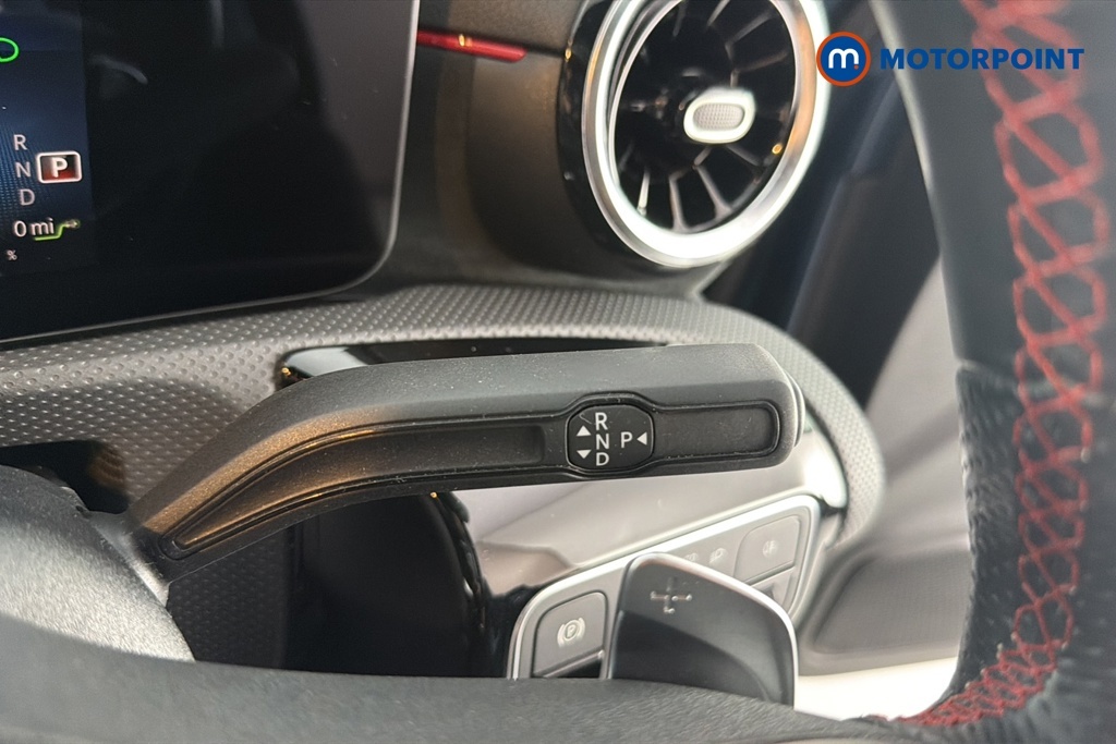 Mercedes-Benz A Class A 180 Amg Line Exeutive Black #12