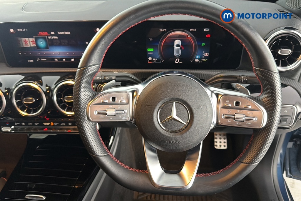 Mercedes-Benz A Class A 180 Amg Line Exeutive Black #9