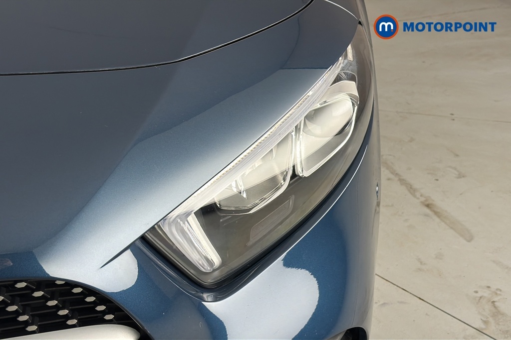 Mercedes-Benz A Class A 180 Amg Line Exeutive Black #28
