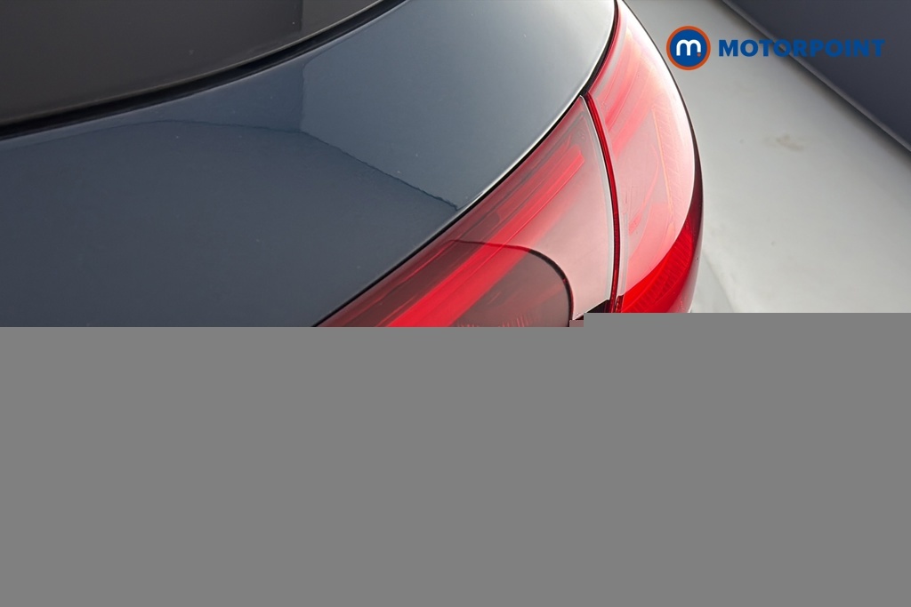 Mercedes-Benz A Class A 180 Amg Line Exeutive Black #25