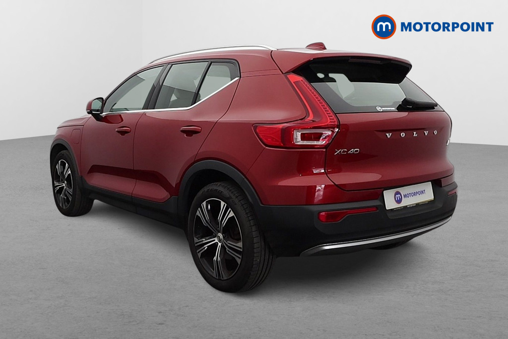 Volvo XC40 1.5 T4 Recharge Phev Inscription Red #4