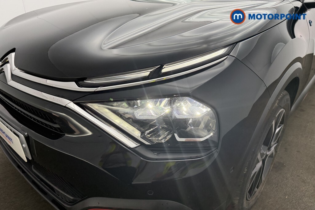 Citroen e-C4 50Kwh Shine Hatchback 136 Ps Black #30