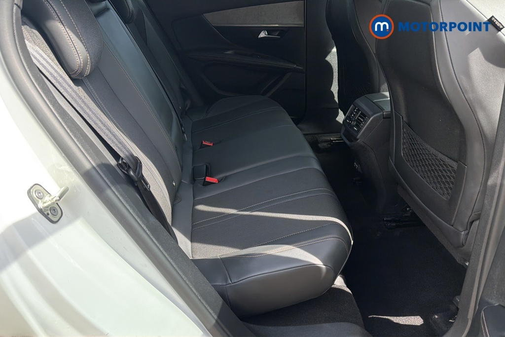 Peugeot 3008 1.2 Puretech Active Premium White #21
