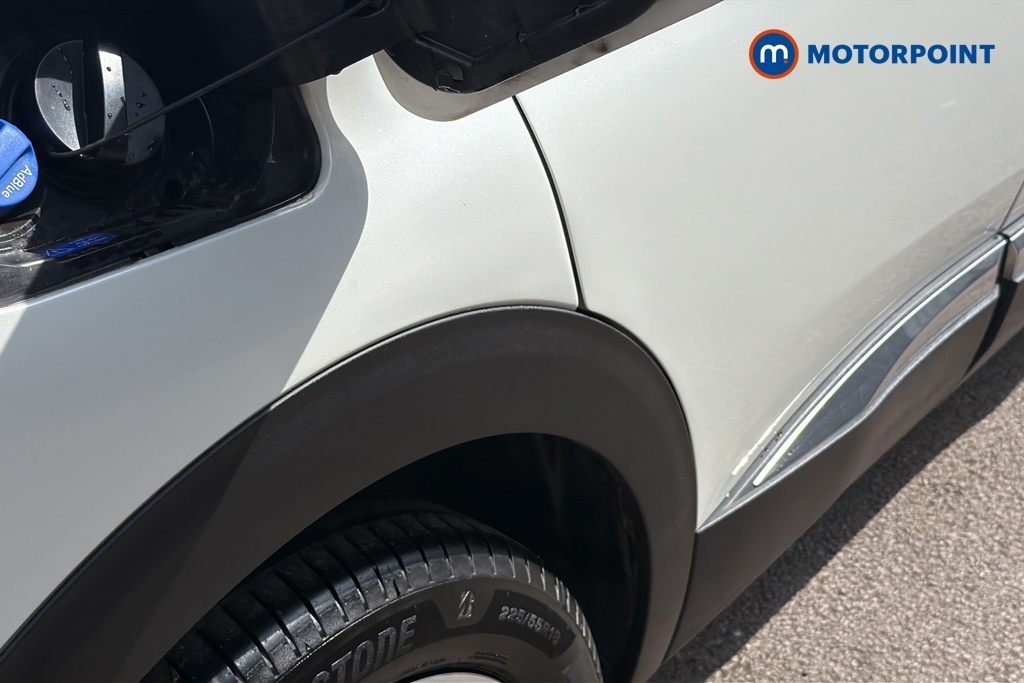 Peugeot 3008 1.2 Puretech Active Premium White #27