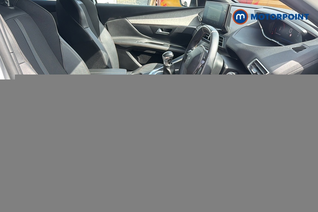 Peugeot 3008 1.2 Puretech Active Premium White #19