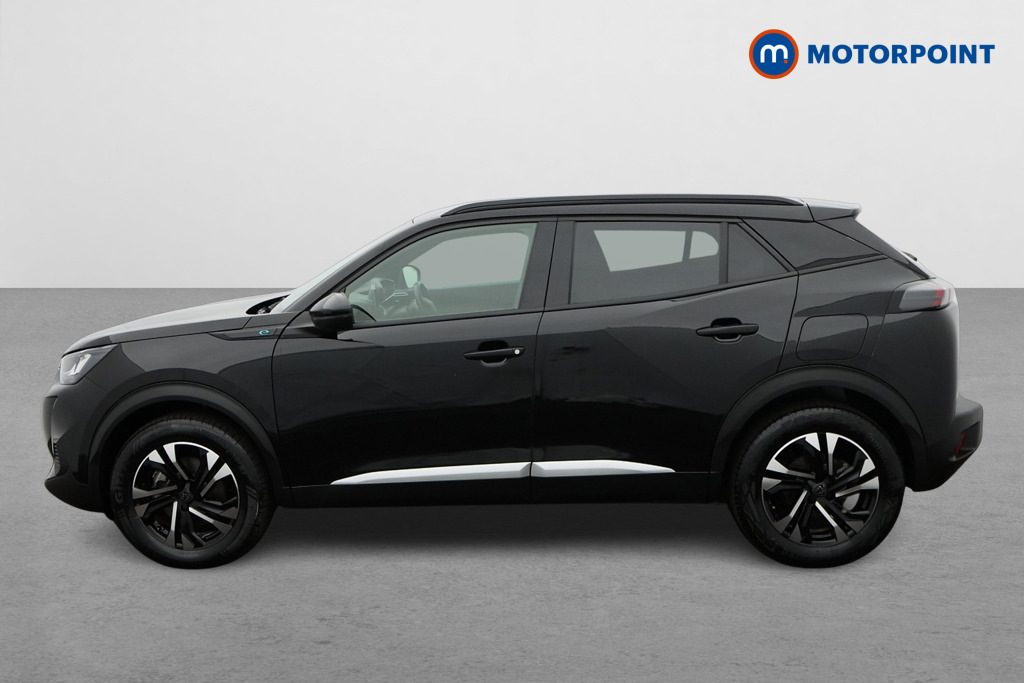 Peugeot e-2008 100Kw Allure Premium-plus 50Kwh Black #4