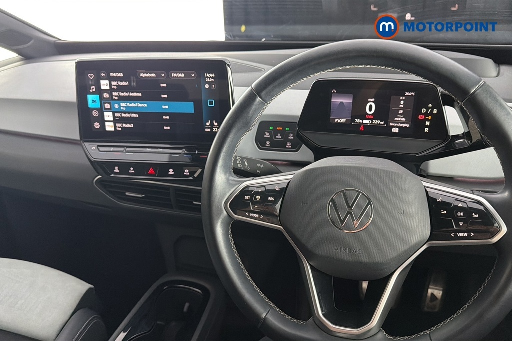 Volkswagen ID.3 Family Pro 145Ps Red #9
