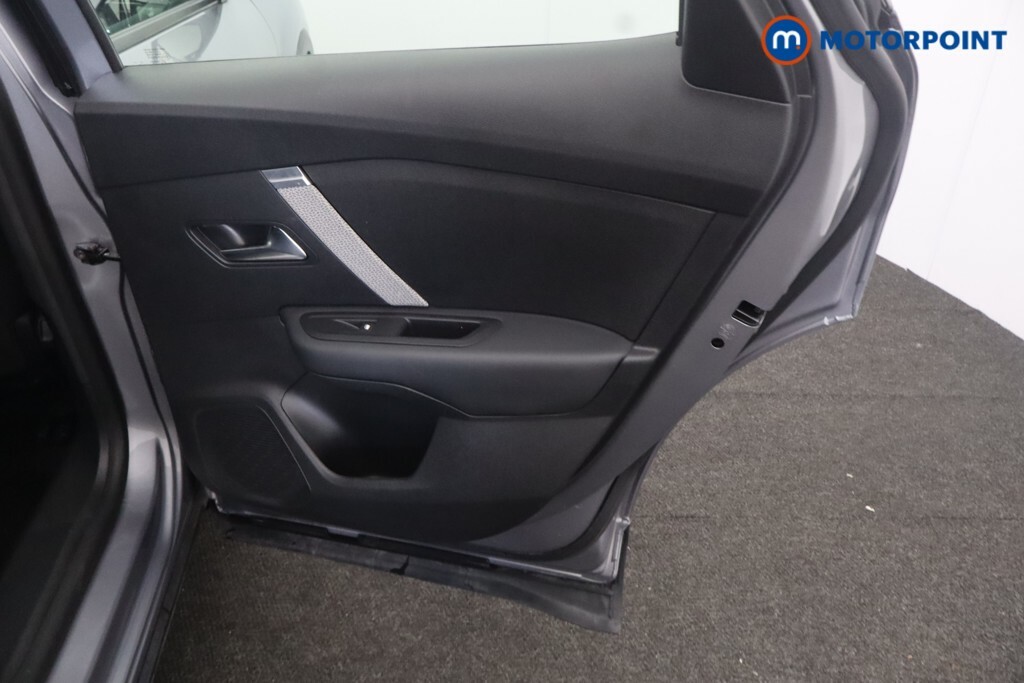 Citroen C4 1.5 Bluehdi Shine Plus Ss Eat8 Black #24