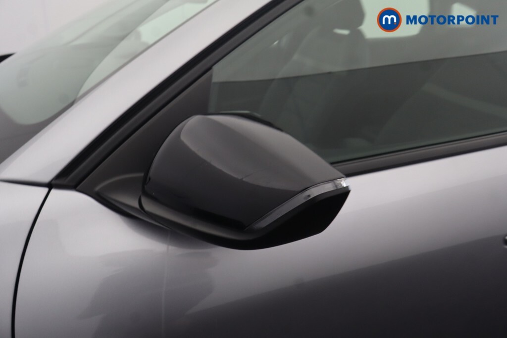 Citroen C4 1.5 Bluehdi Shine Plus Ss Eat8 Black #39