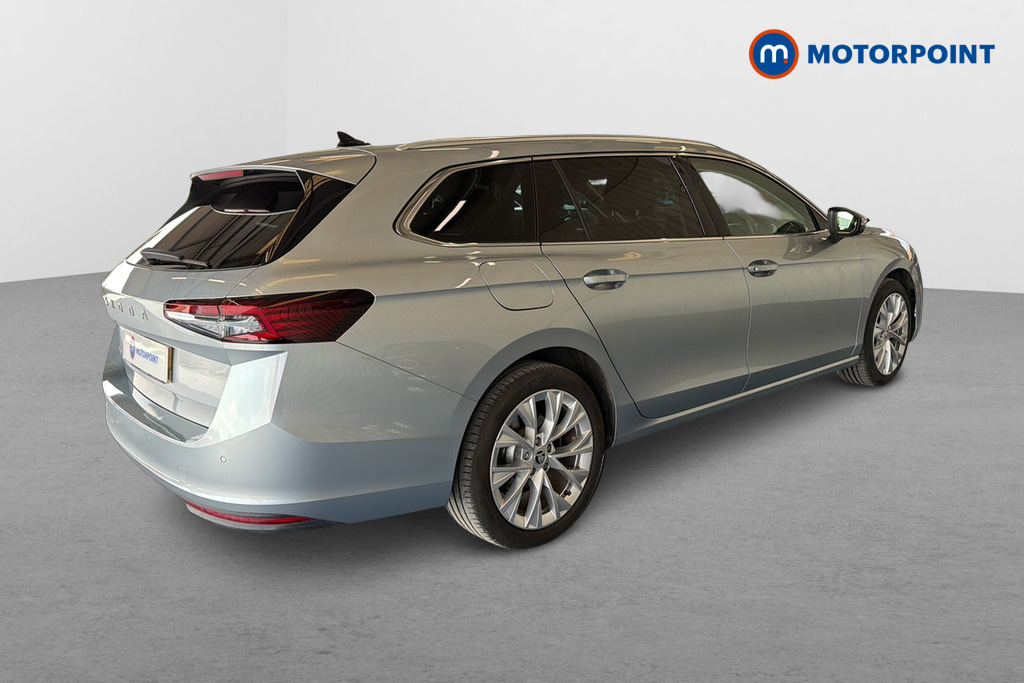 Skoda Superb 1.5 Tsi E-tec Se L Dsg Silver #3
