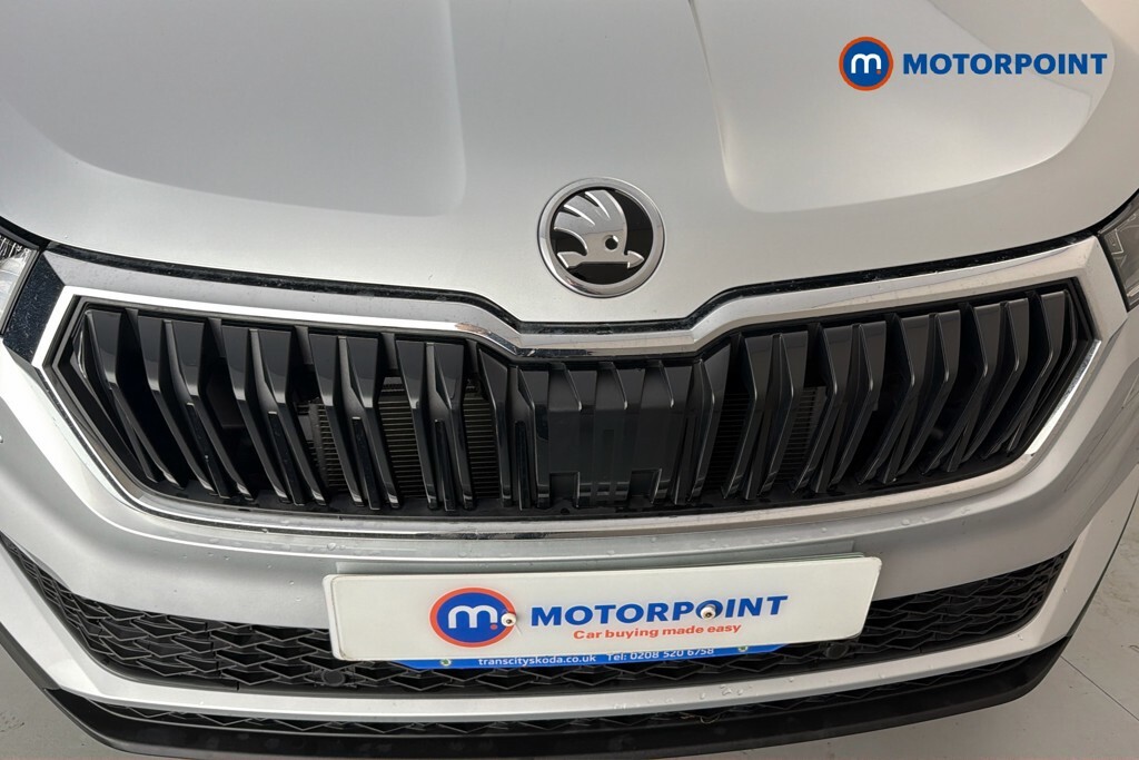 Skoda Karoq Se L Silver #40