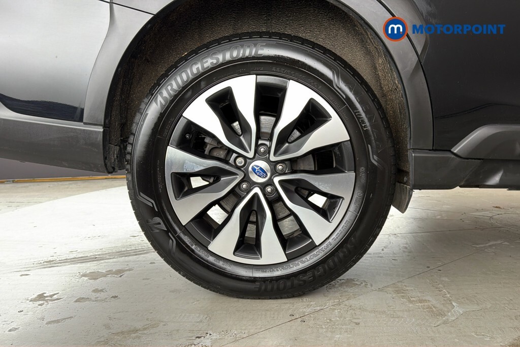 Subaru Outback 2.5I Touring Lineartronic Black #43