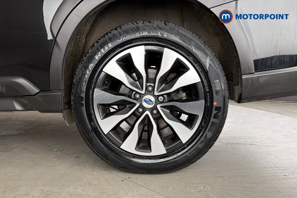 Subaru Outback 2.5I Touring Lineartronic Black #42