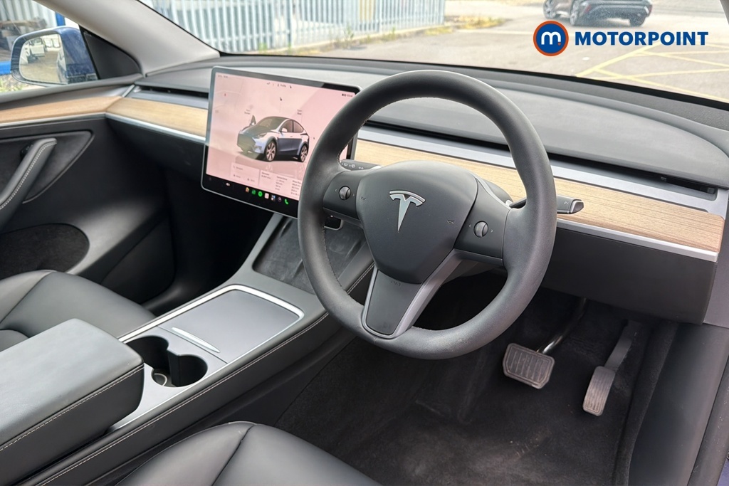 Tesla Model Y Suv Rwd 346 Ps Pan Roofpriv White #7