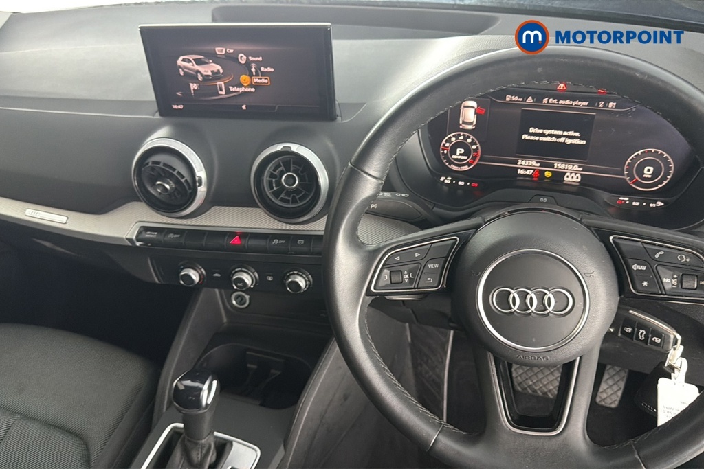 Audi Q2 Audi Q2 S Line 35 Tfsi 150 Ps S Tronic White #9