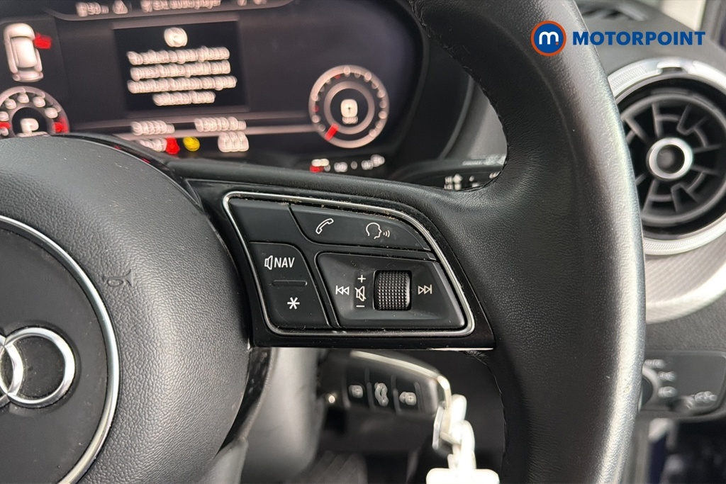 Audi Q2 Audi Q2 S Line 35 Tfsi 150 Ps S Tronic White #11