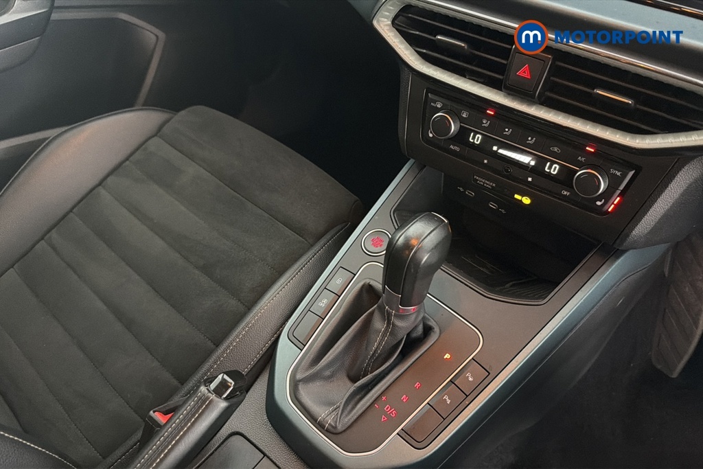 Seat Arona 1.0 Tsi 110Ps Fr Dsg Suv Red #21