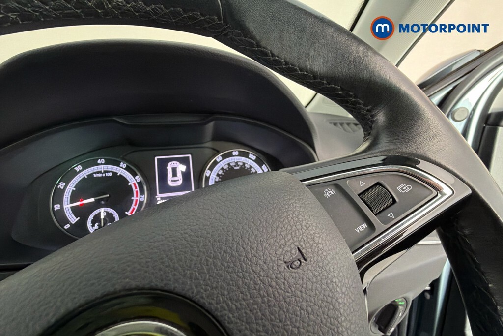 Skoda Karoq 2.0 Tdi Se Technology 4X4 Dsg Grey #11